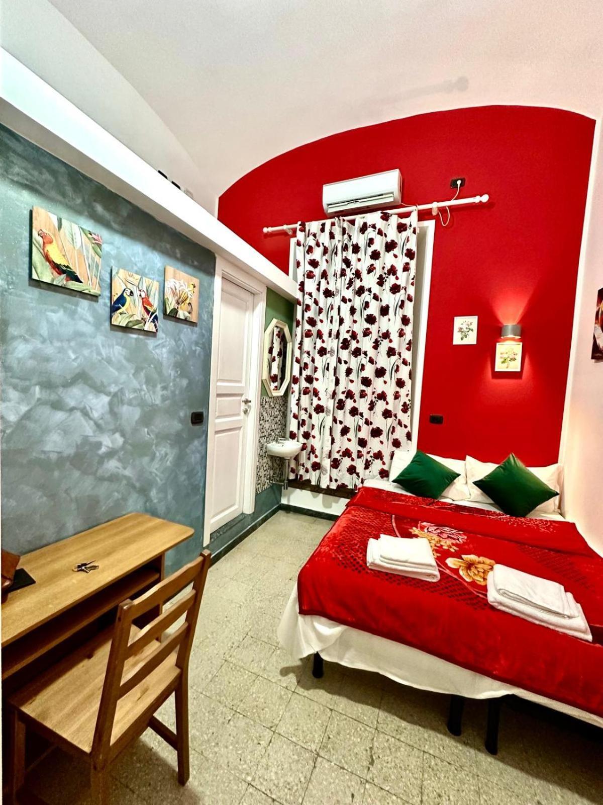 B&B Termini Colosseo Suite Ρώμη Εξωτερικό φωτογραφία
