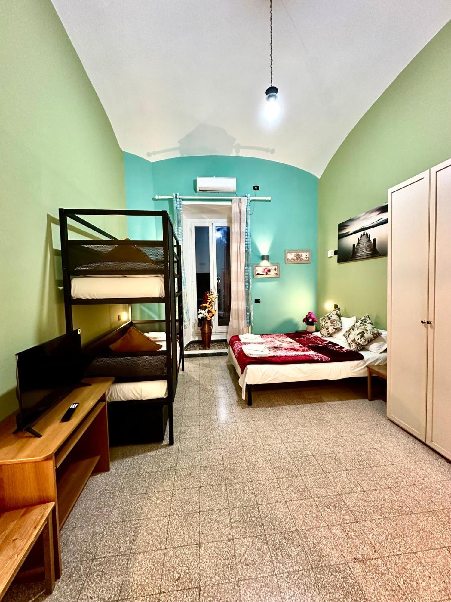 B&B Termini Colosseo Suite Ρώμη Εξωτερικό φωτογραφία