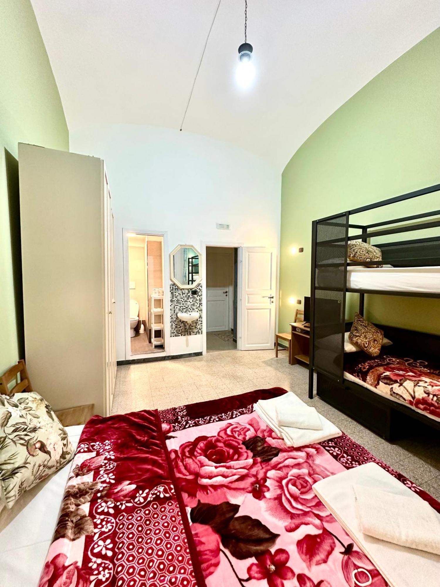 B&B Termini Colosseo Suite Ρώμη Εξωτερικό φωτογραφία