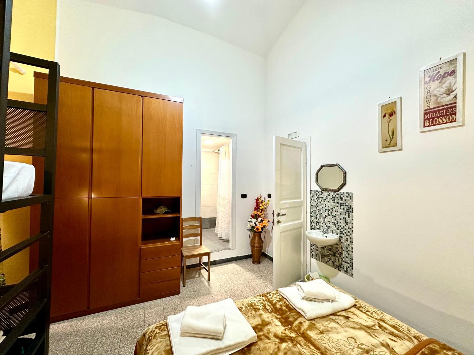 B&B Termini Colosseo Suite Ρώμη Εξωτερικό φωτογραφία